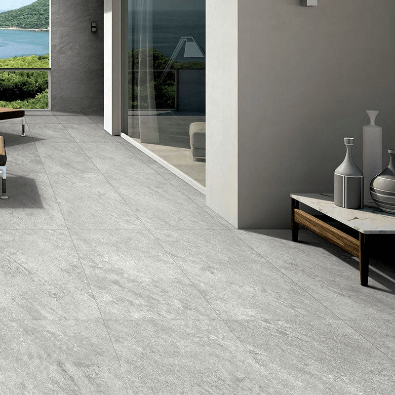 Gres Porcellanato Effetto Pietra Grip 30.5x60 Silver River - Soluzioni Tiles
