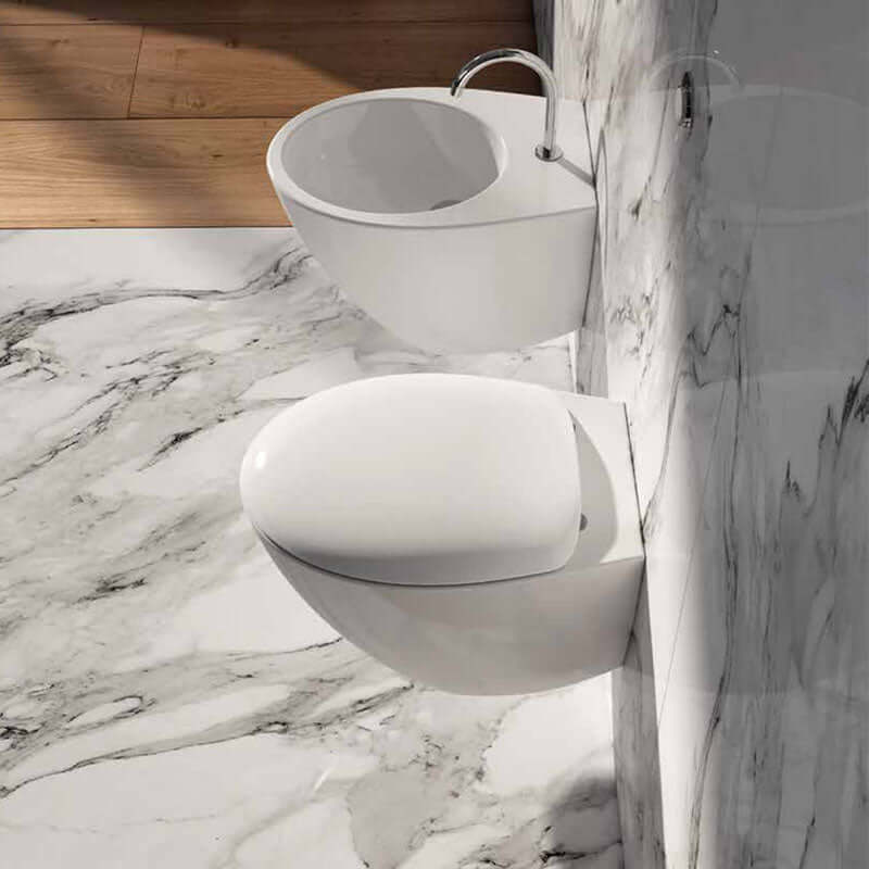 Coprivaso Soft Close Mascalzone di Domus Falerii, design contemporaneo e qualità realizzativa in un elegante ambiente bagno.