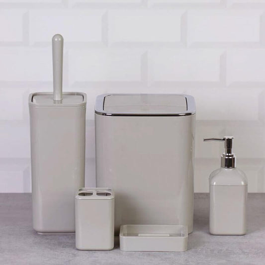 Set accessori da bagno quadrato lucido tortora - Meda con dispenser, portasciugamani e pattumiera elegante.