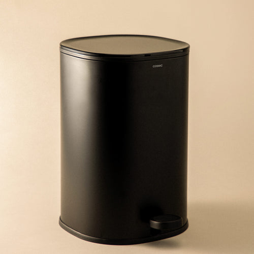Gettacarta Tondo Cestino 5 Litri Nero Opaco Essentials - Cosmic in sleek black design.