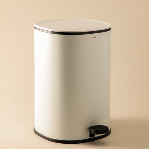 Gettacarta Tondo Cestino 5 Litri Bianco Opaco Essentials - Cosmic, stylish waste bin with a sleek design.