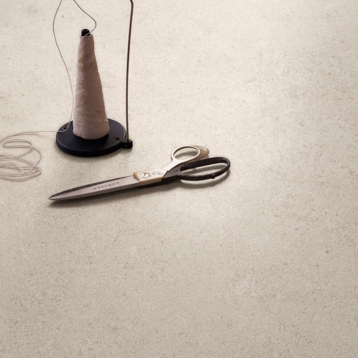 Gres Porcellanato Rettificato Antislip Surface 2.0 Effetto Pietra 60,4X90,6 - Highstone Greige