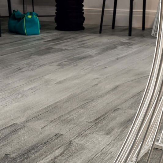 Gres Porcellanato Effetto Legno Rettificato Naturale 20x120 8.5mm Grigio Just Nature - Gardenia Orchidea