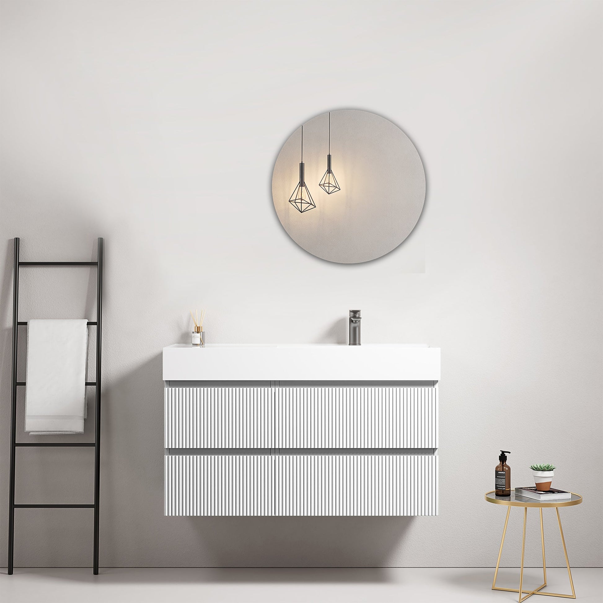 Mobile bagno sospeso cannettato 100 cm Bianco Lavabo a Destra in Resina Specchio Tondo - Fiji Paint in un bagno moderno.
