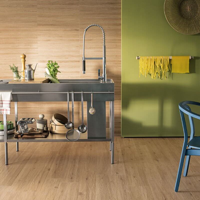 Mosaico in Gres Porcellanato Effetto Legno Rettificato Naturale 30x60 8.5mm Beige Medio Just Nature - Gardenia Orchidea