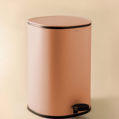 Gettacarta Tondo Cestino 5 Litri Blossom Pink - Cosmic stylish waste bin with a pedal in a soft pink color.